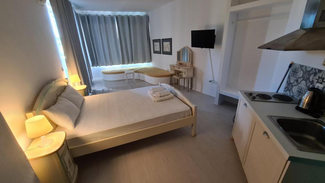 Amelia Apartments Kallithea  Bagian luar foto